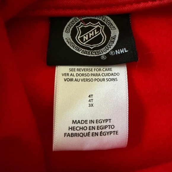 Nwt Boy's NHL Washington Capitols Hooded Sweatshirts. 4T. Red kangaroo pocket. - Picture 3 of 8